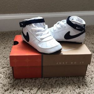 ❌SOLD❌Air Force 1 size 3c